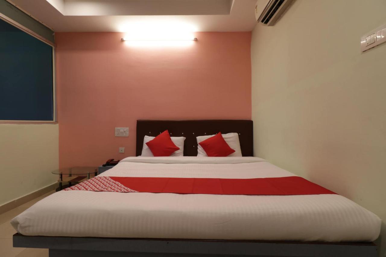 Oyo 29259 Hotel Rama Royal Nellore Exterior photo