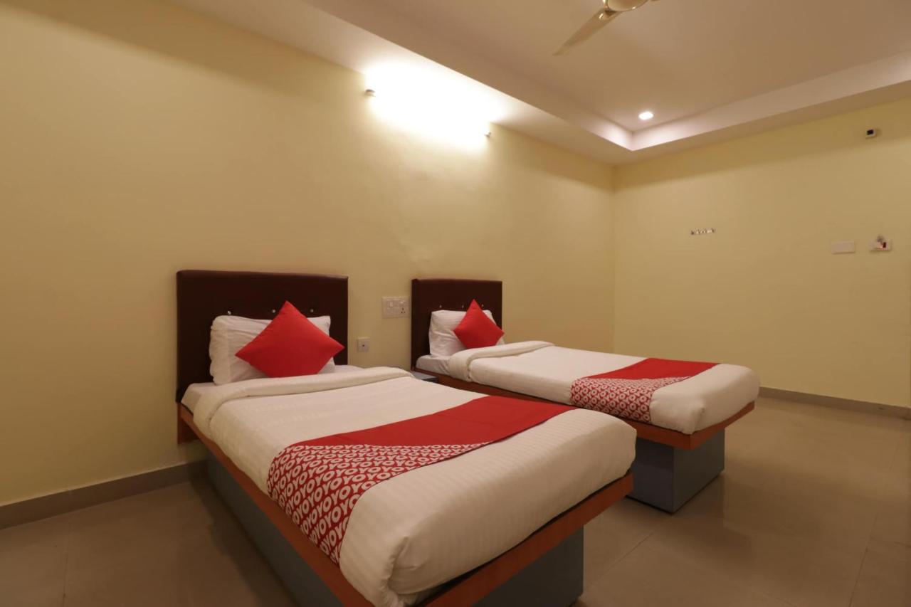 Oyo 29259 Hotel Rama Royal Nellore Exterior photo